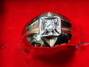 Men's Ring - Yellow Gold 14k (.585) 5.9 grams Size 9