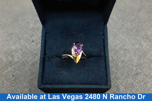 Women's Ring - Yellow Gold 10k (.417) 2.1 grams Size 6.5