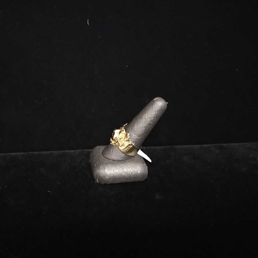 Men's Ring - Yellow Gold 10k (.417) 7.2 grams Size 5