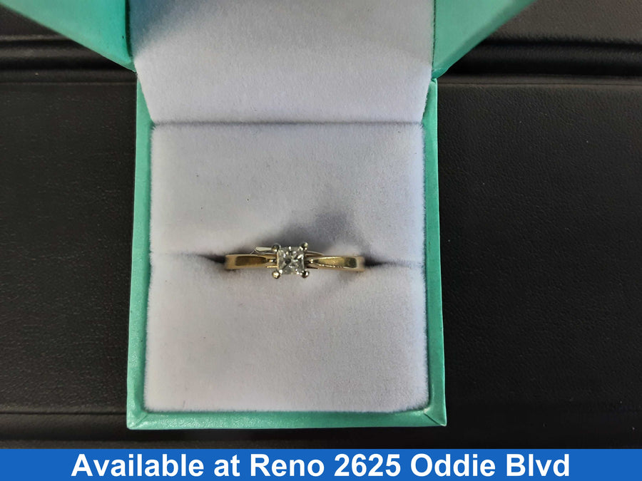 Women's Ring - Solitaire - Yellow Gold 14k (.585) 2.6 grams Size 8