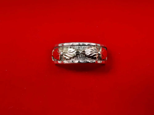 Men's Ring - Silver 5.1 grams Size 8