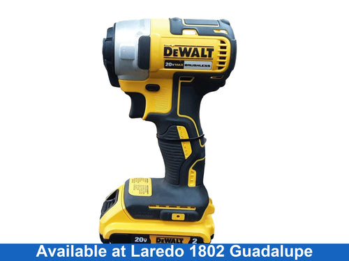 Dewalt Dewalt Set Yellow Cordless Standard Drill