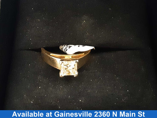 Women's Ring - Solitaire - Yellow Gold 14k (.585) 4.6 grams Size 7