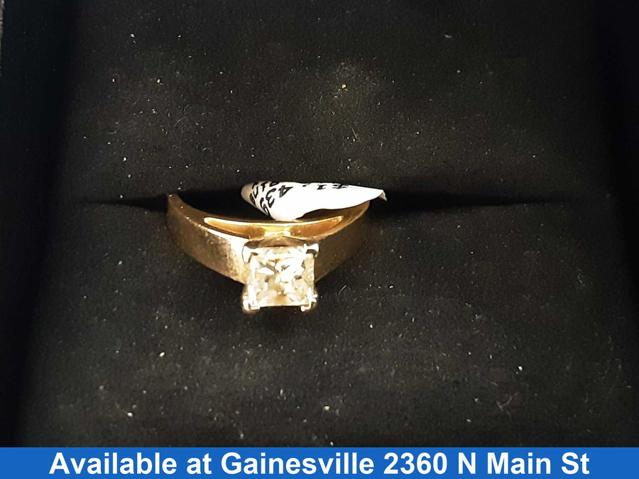 Women's Ring - Solitaire - Yellow Gold 14k (.585) 4.6 grams Size 7