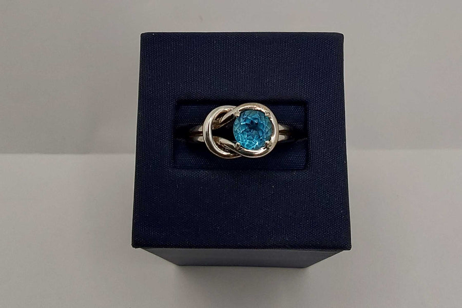 Women's Ring - Silver 3.79 grams Size 7.5