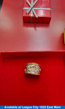 Women's Ring - Yellow Gold 10k (.417) 7 grams Size 7.5