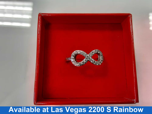 Women's Ring - Silver 2.3 grams Size 7