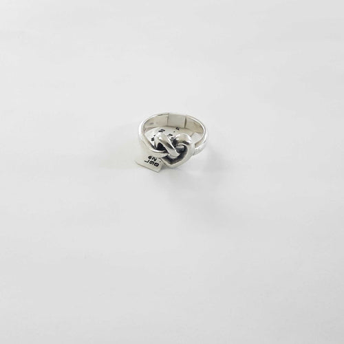 Women's Ring - Silver 1.6 grams Size 10