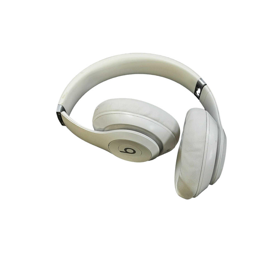 Beats By Dr. Dre Studio Pro White Stereo Headphone
