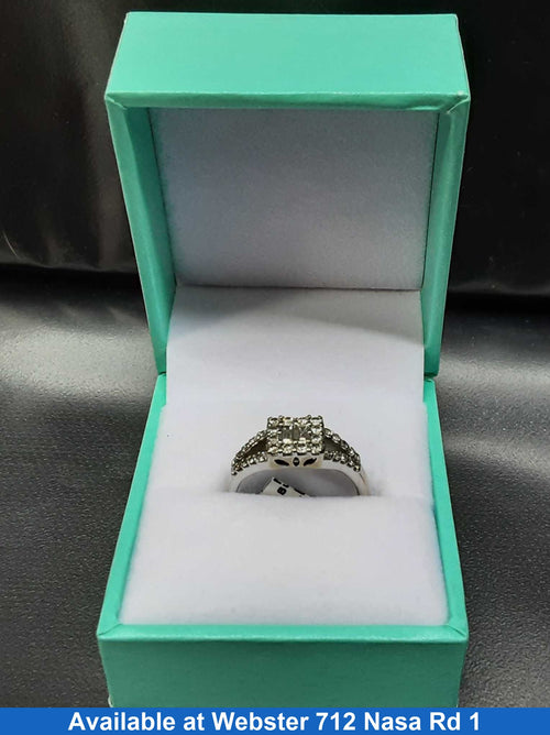 Women's Ring - Anniversary - White Gold 18k (.750) 4.1 grams Size 6.5