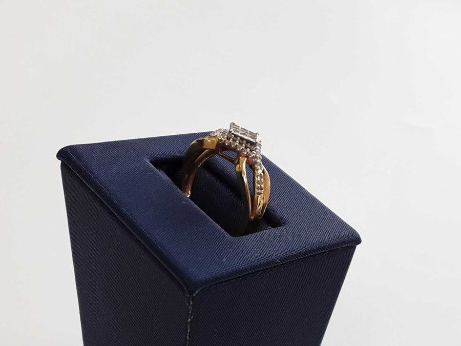 Women's Diamond Ring Yellow Gold 14k Size 7