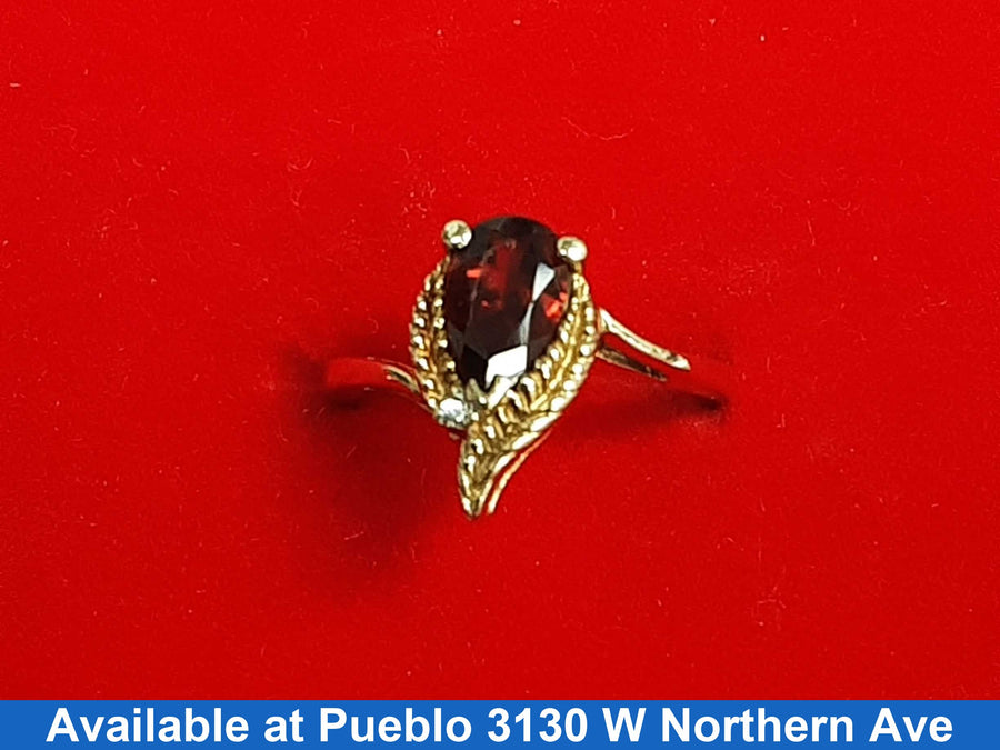 Women's Ring - Yellow Gold 10k (.417) 2.1 grams Size 5