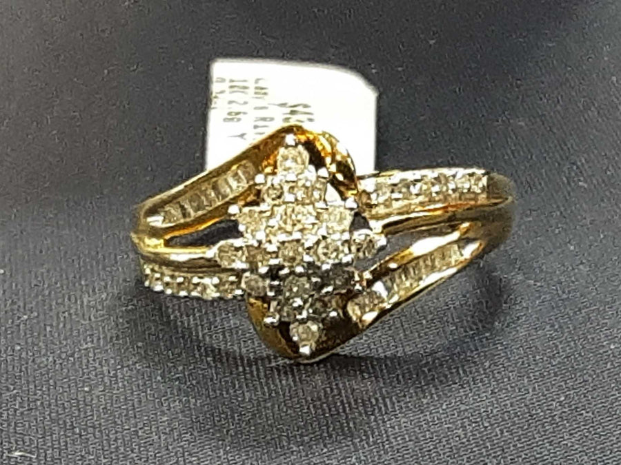 Women's Ring - Yellow Gold 10k (.417) 2.6 grams Size 7
