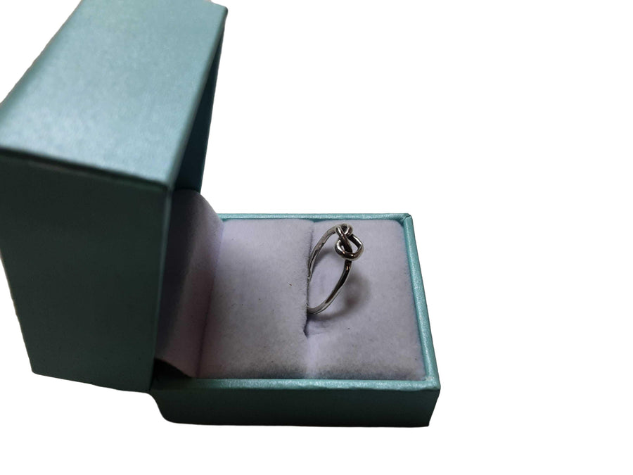 James Avery Delicate Heart Knot Ring Silver Other Collectible