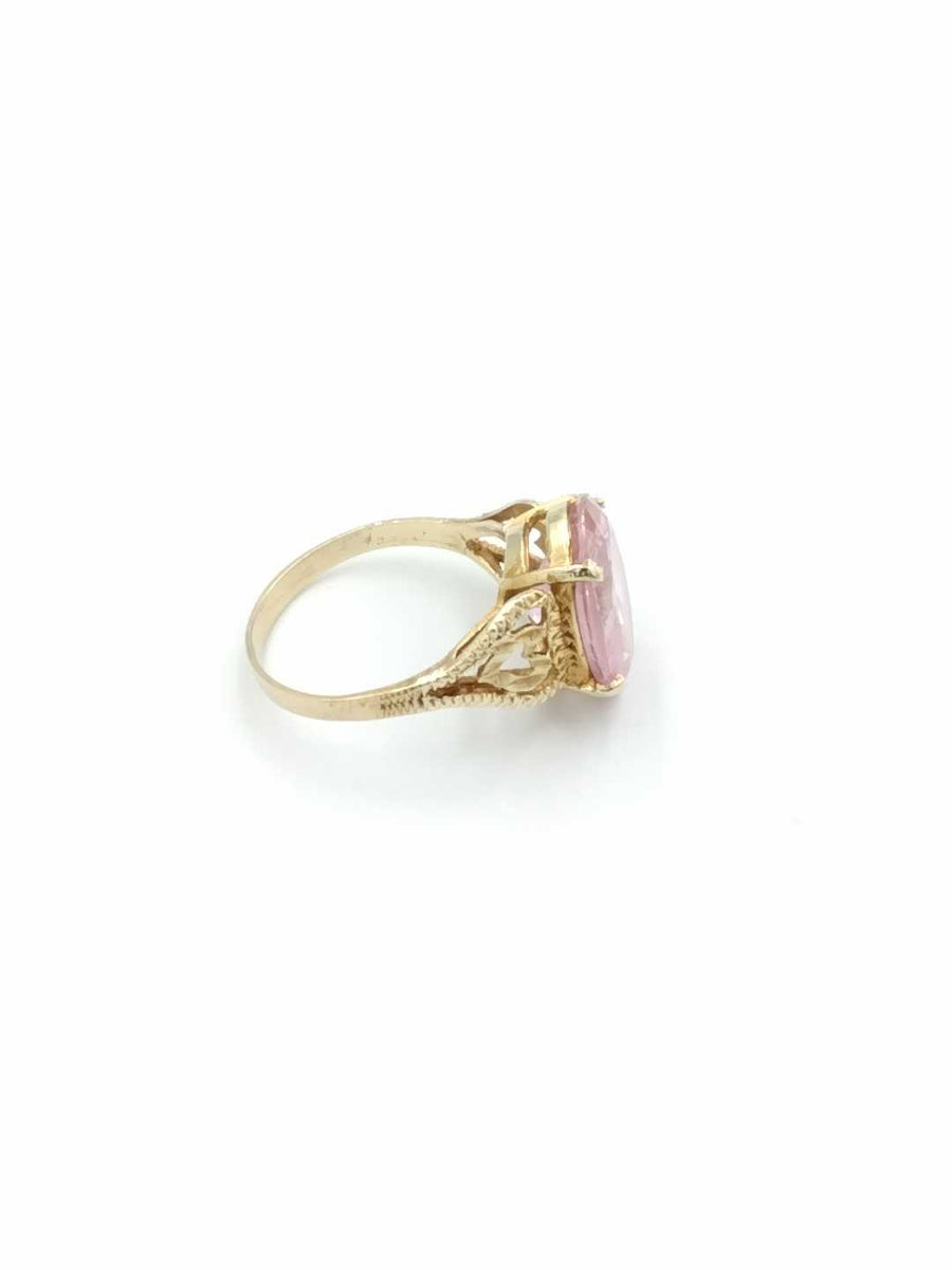 Women's Ring - Yellow Gold 10k (.417) 4.4 grams Size 8