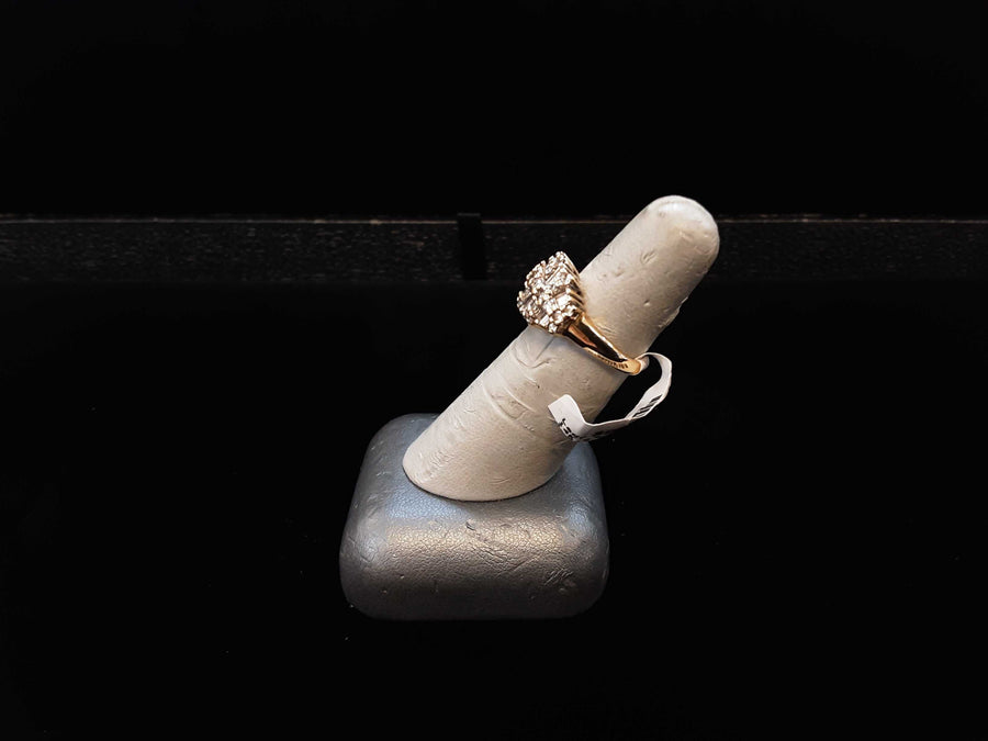 Women's Ring - Yellow Gold 14k (.585) 4.7 grams Size 7