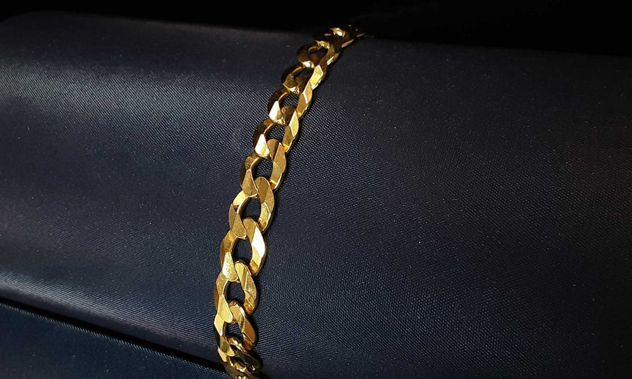 Cuban Link Bracelet - Yellow Gold 14k (.585) 15.9 grams 10 inch