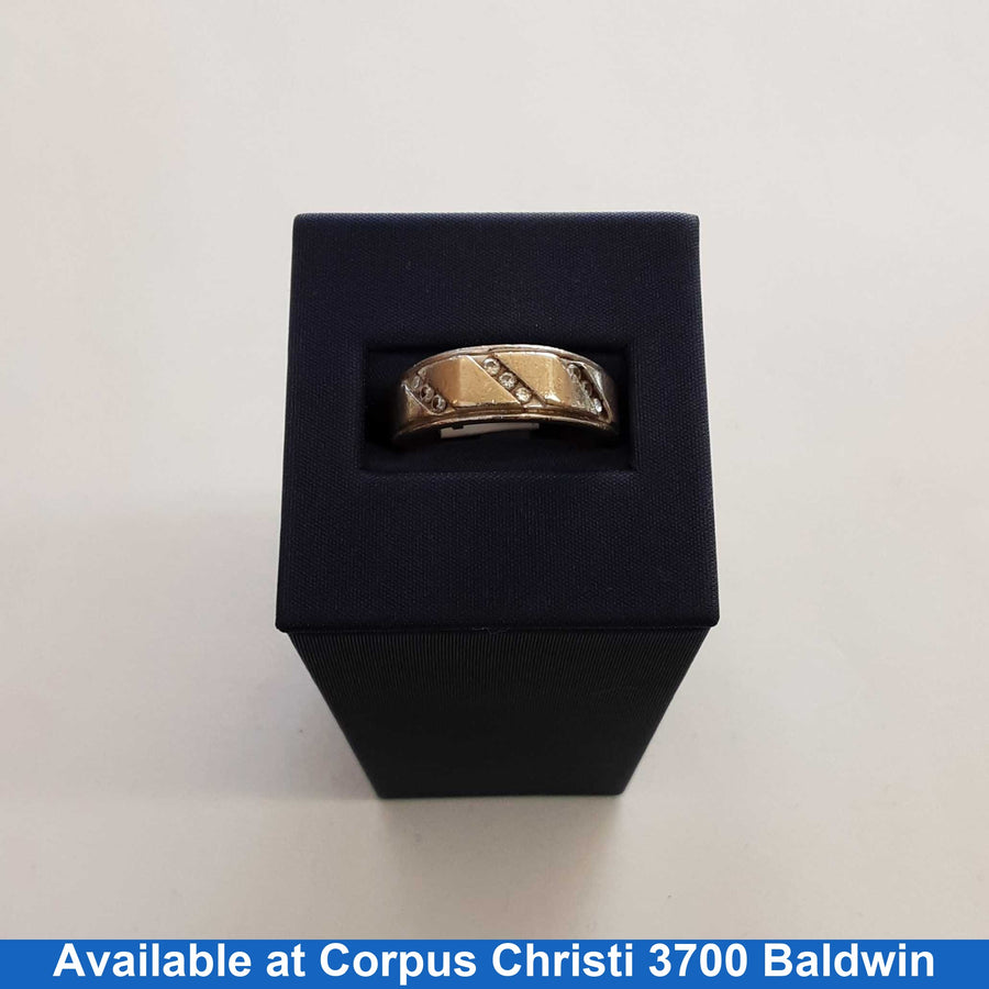 Ring - Wedding Band - White Gold 10k (.417) 6.5 grams Size 8