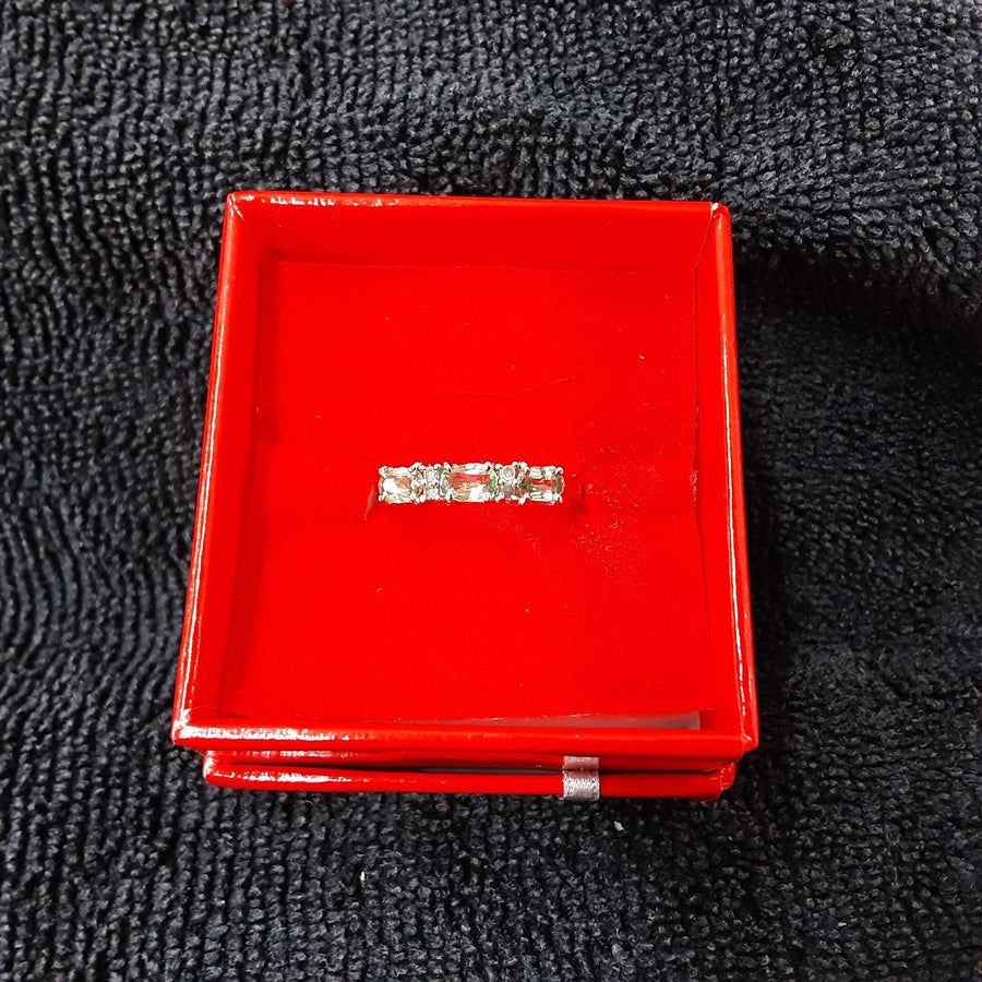 Women's Ring - Yellow Gold 10k (.417) 2 grams Size 7