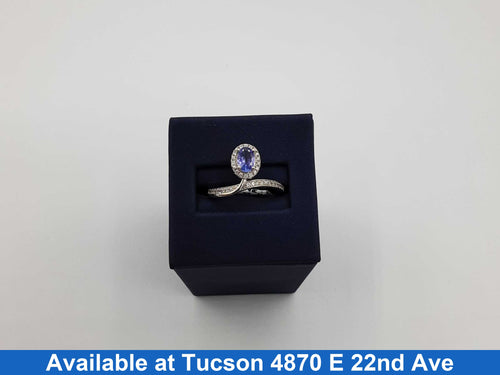 Women's Ring - Silver 2.6 grams Size 8