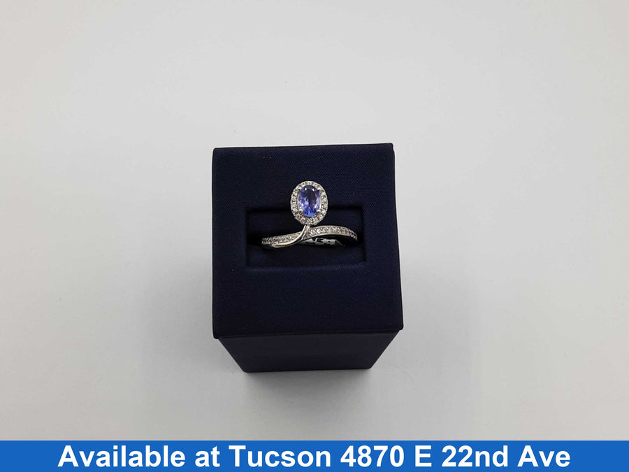 Women's Ring - Silver 2.6 grams Size 8