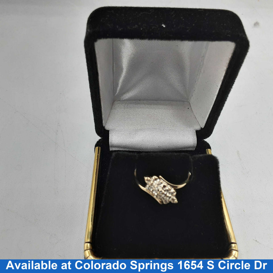 Women's Ring - Yellow Gold 10k (.417) 1.3 grams Size 6