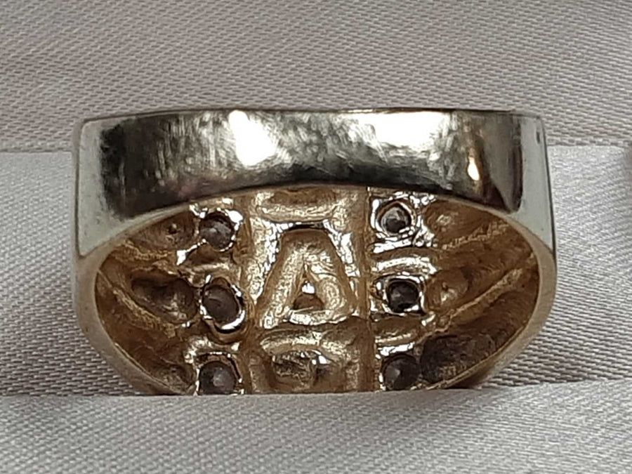 Men's Ring - Yellow Gold 10k (.417) 6.4 grams Size 10