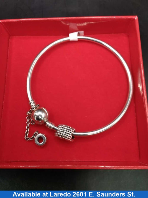 Bangle Bracelet - Silver 14 grams 8 inch