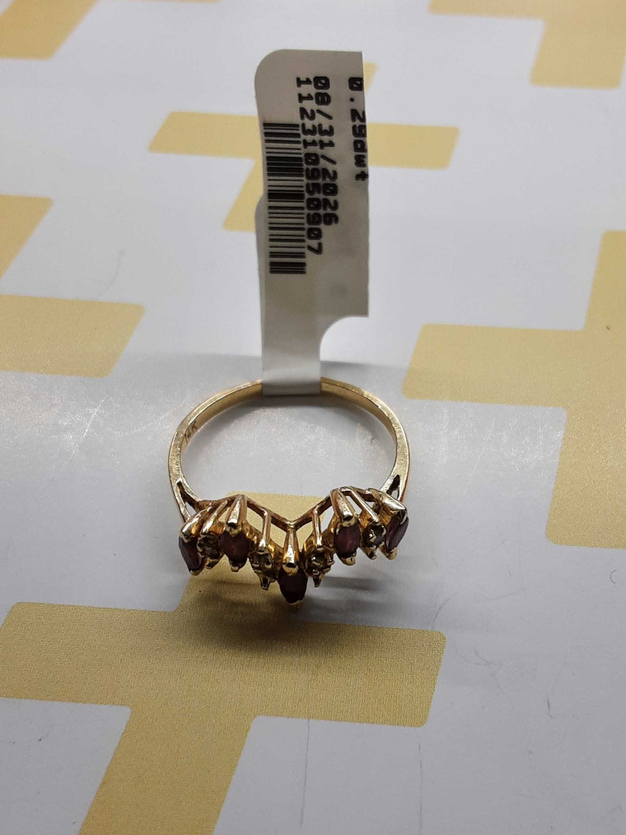 Women's Ring - Yellow Gold 14k (.585) 2 grams Size 7
