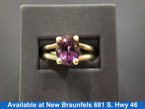 Women's Ring - Solitaire - Silver 6.6 grams Size 11