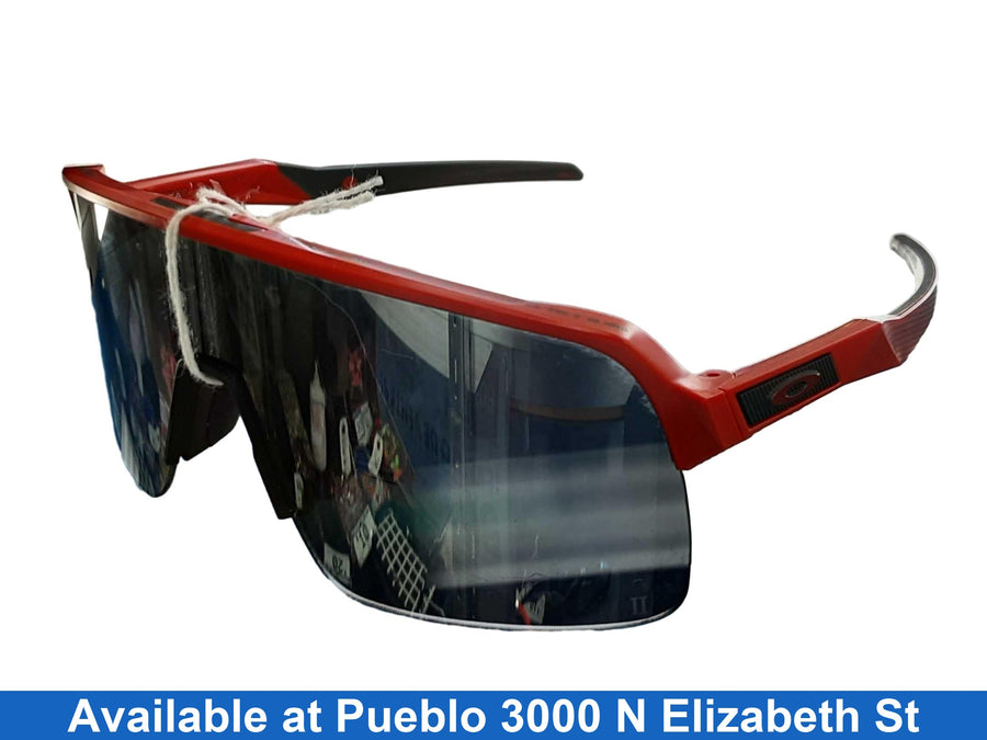 Oakley Sutro Red