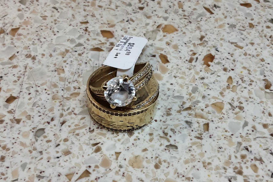 Ring - Engagement Set - Yellow Gold 10k (.417) 8 grams Size 10.5