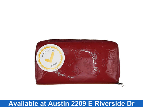 Louis Vuitton Vernis Zippy Red Wallet