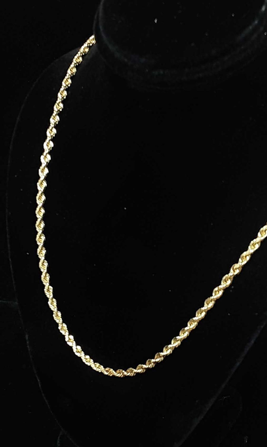 Rope Chain - Yellow Gold 14k (.585) 15 grams 18 inch