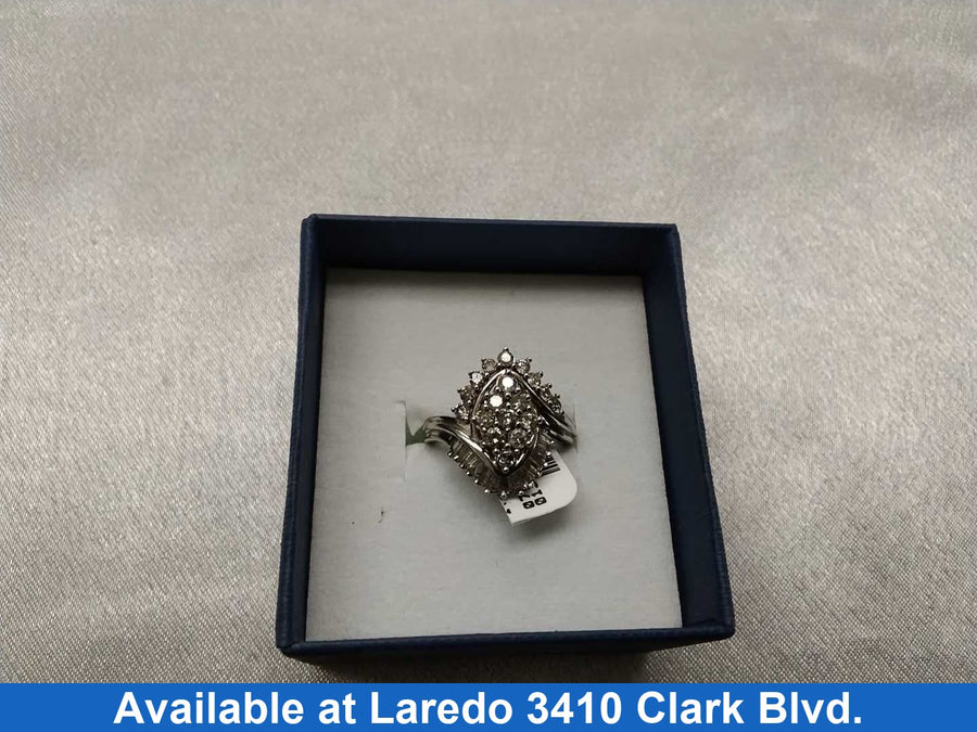Women's Ring - Silver 3.1 grams Size 5