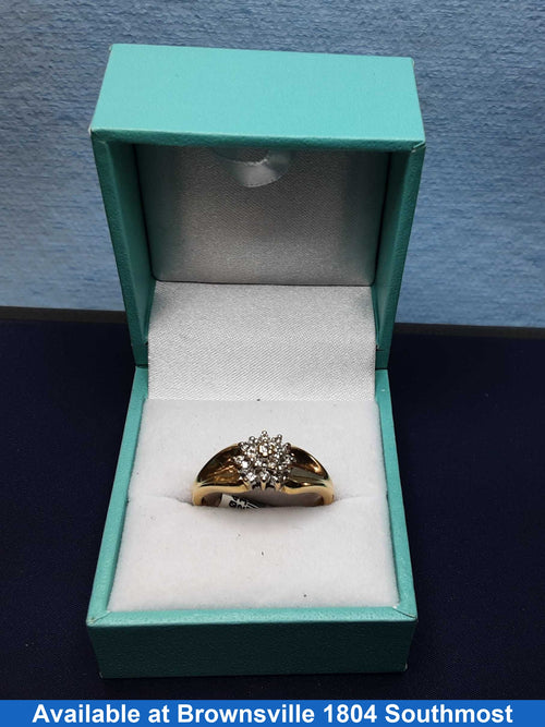 Women's Ring - Yellow Gold 10k (.417) 3.4 grams Size 9.5