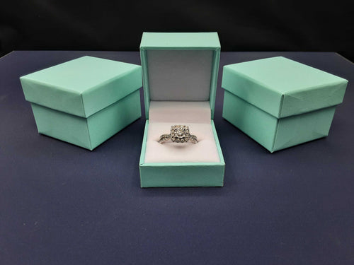 Women's Ring - White Gold 14k (.585) 6 grams Size 9