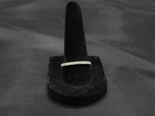 Ring - Wedding Band - White Gold 10k (.417) 1.3 grams Size 8.5