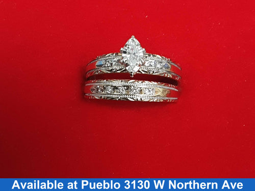 Ring - Wedding Set - Yellow Gold 10k (.417) 4.3 grams Size 7