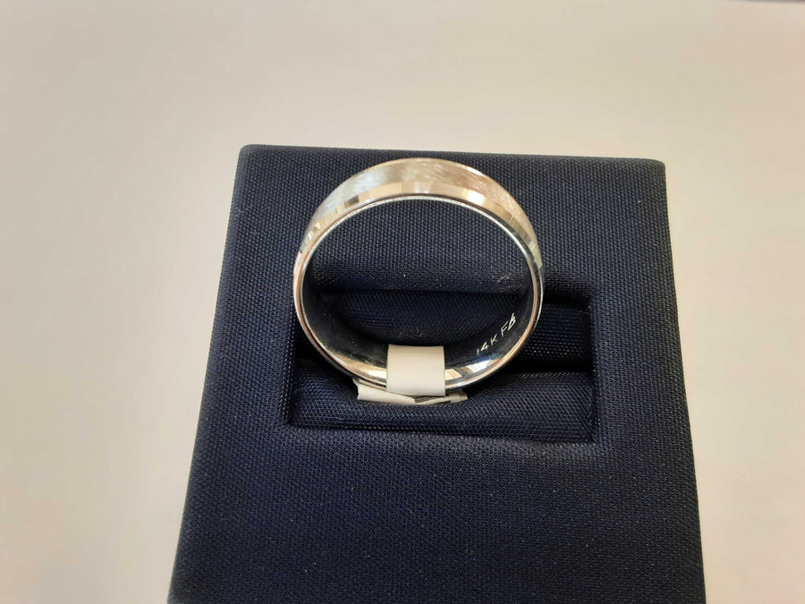 Ring - Wedding Band - White Gold 14k (.585) 5.1 grams Size 7
