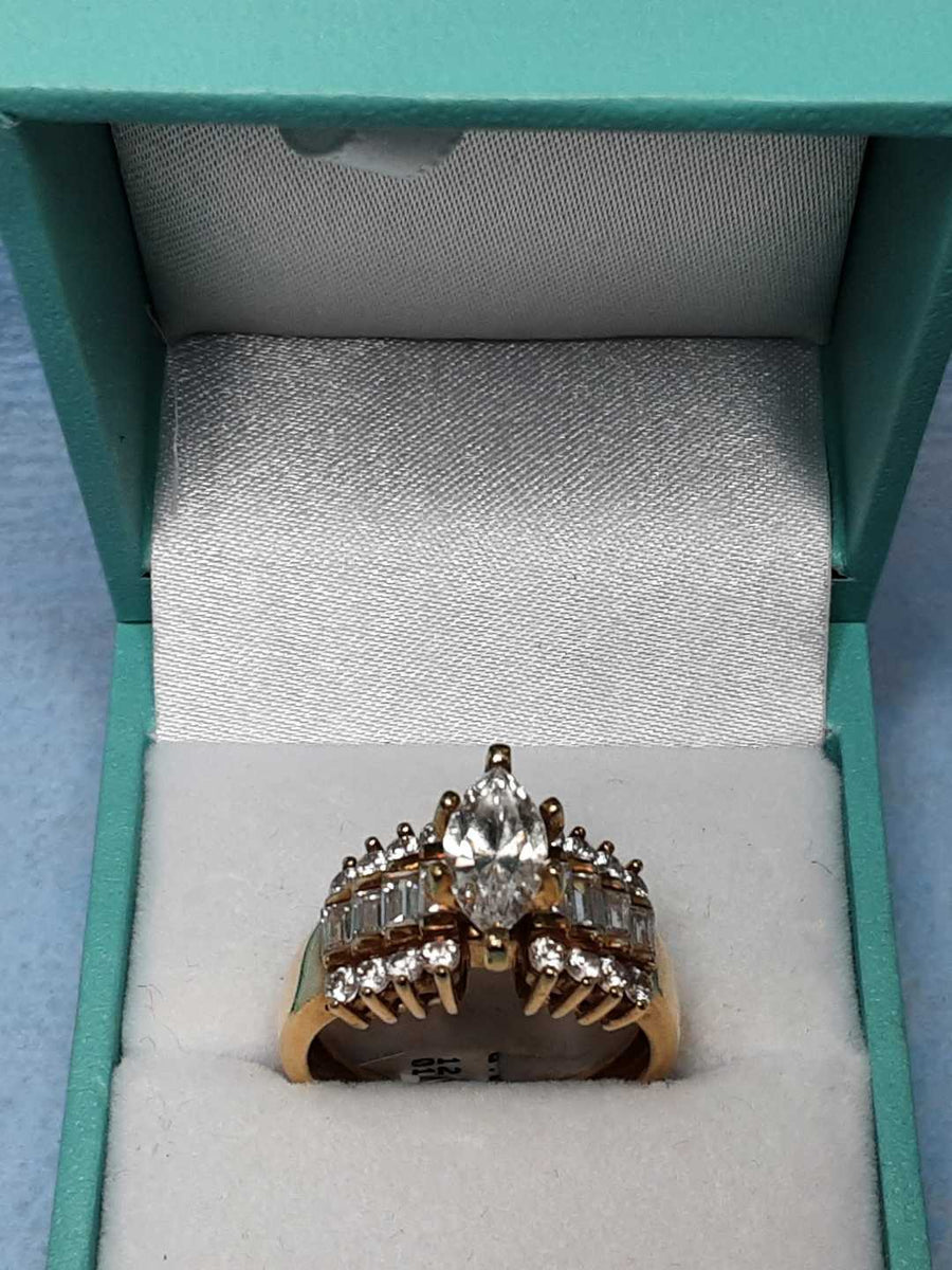 Women's Ring - Yellow Gold 14k (.585) 6.3 grams Size 8.5