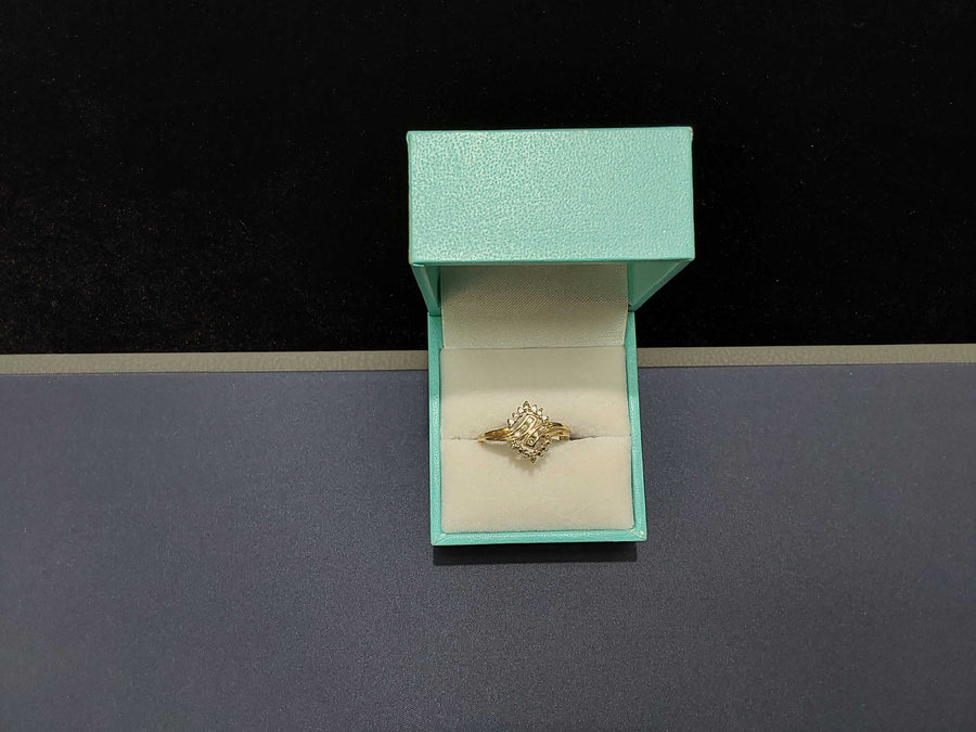 Women's Ring - Yellow Gold 10k (.417) 1.9 grams Size 3