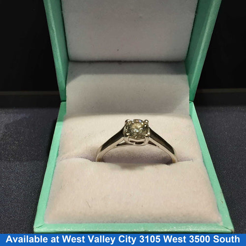 Women's Ring - Solitaire - White Gold 14k (.585) 4.5 grams Size 9