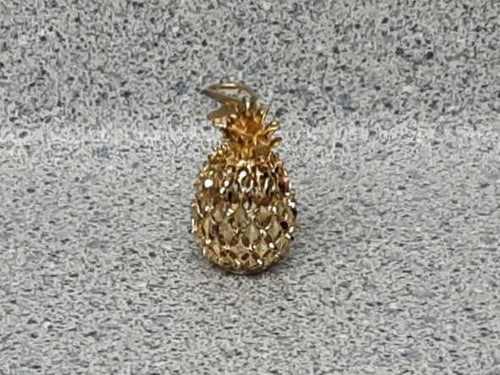 Symbol Pendant - Yellow Gold 14k (.585) 4.6 grams