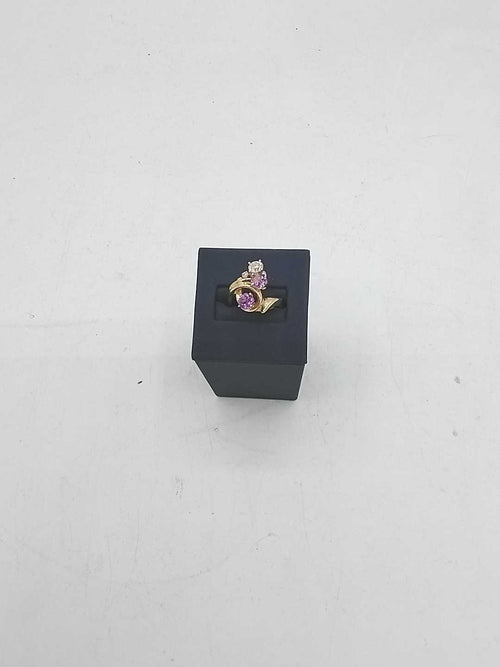 Women's Ring - Yellow Gold 14k (.585) 6.4 grams Size 8