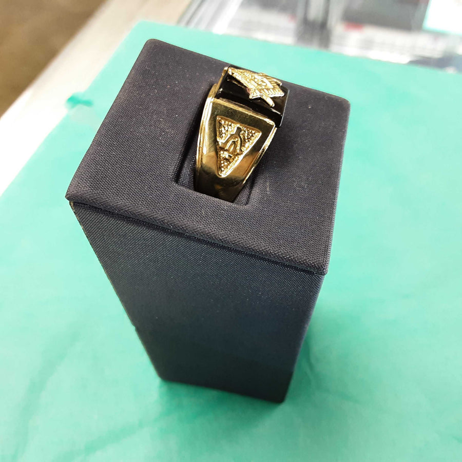 Men's Ring - Yellow Gold 10k (.417) 5.7 grams Size 10