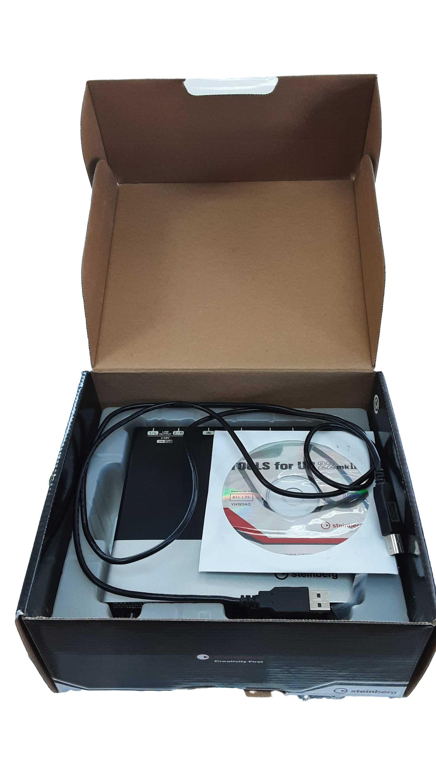 Steinberg Yev0188 Black Classic Audio Interface
