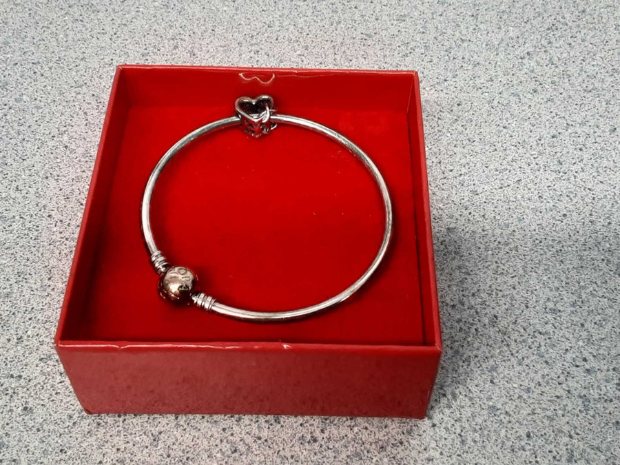 Bangle Bracelet - Silver 11 grams 6 inch