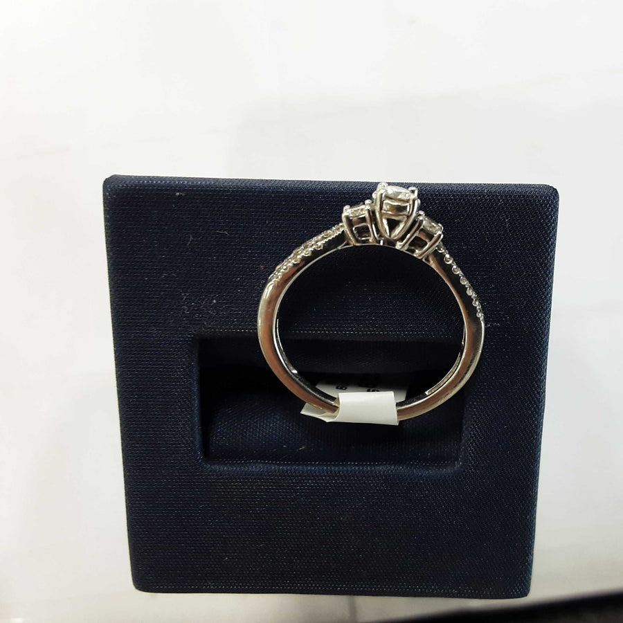 Women's Ring - White Gold 10k (.417) 1.9 grams Size 7