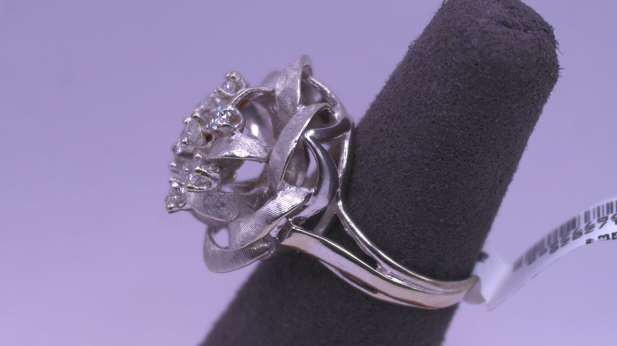 Women's Ring - White Gold 10k (.417) 8.1 grams Size 11